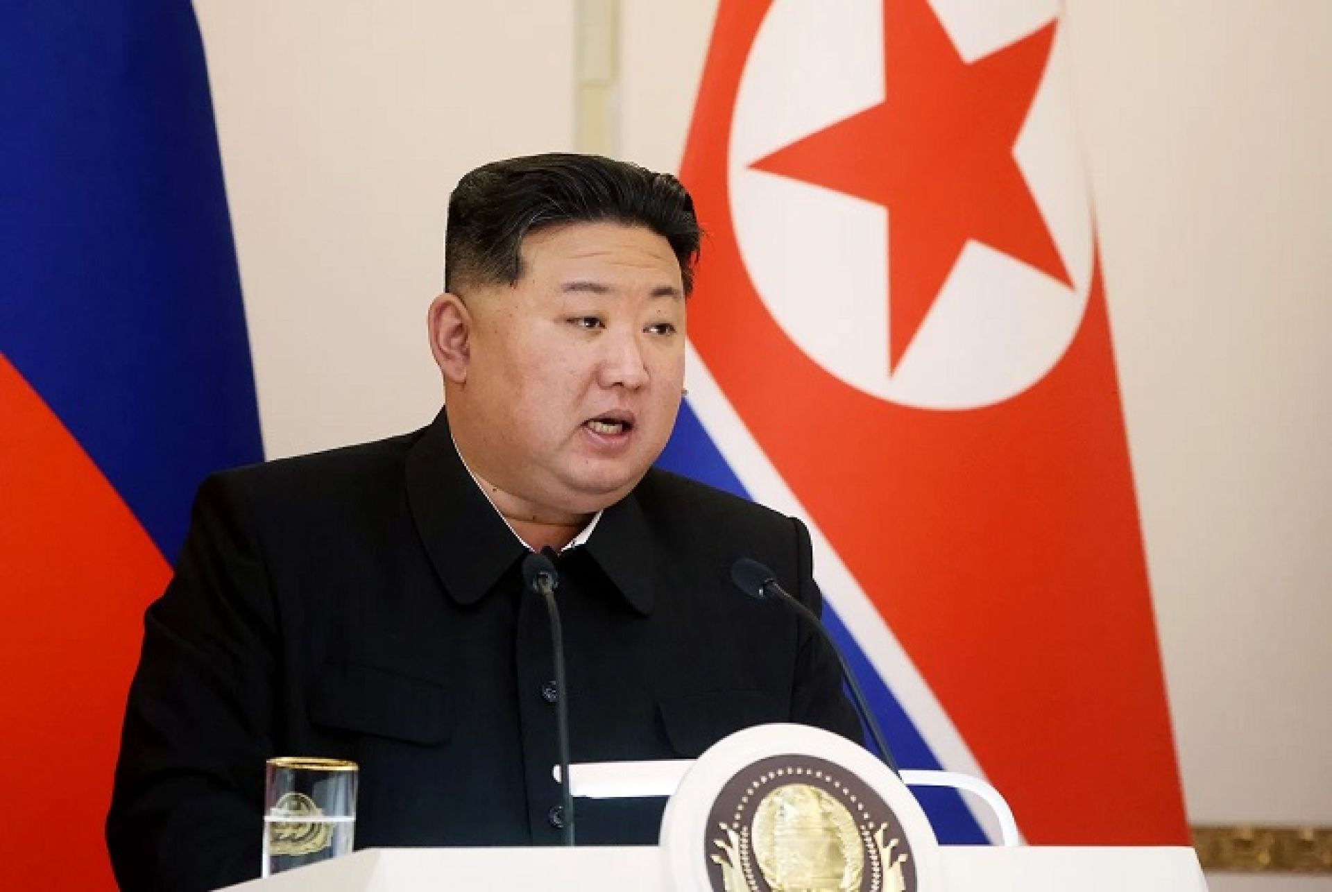 किम जोङको उपस्थितिमा उत्तर कोरियाद्वारा ब्यालिस्टिक मिसाइलको सफल परीक्षण